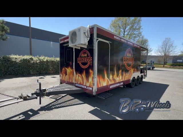 Wood Fired Pizza Trailer With Bathroom