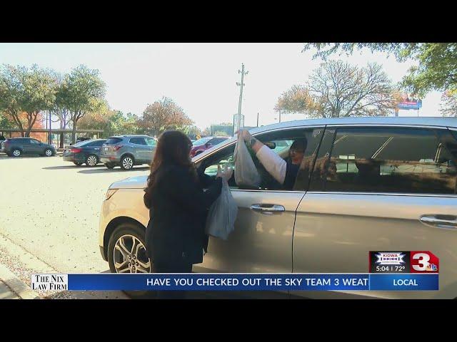 First National Bank helps fight hunger in Texoma ahead of holidays