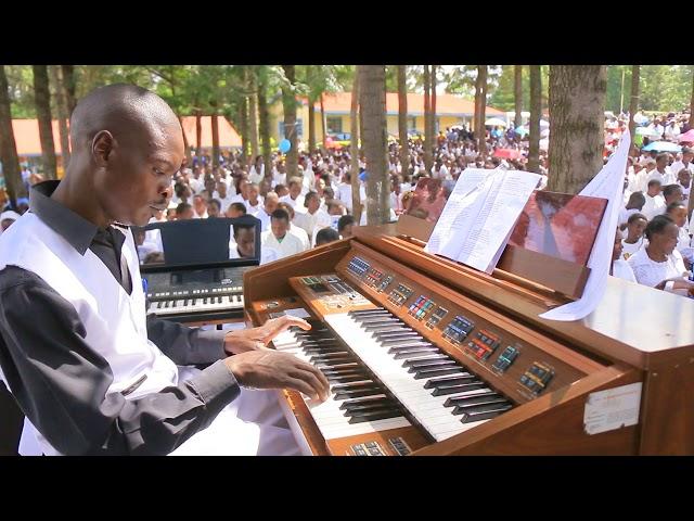 Kisii's Best Organist Mr. Ambrose Monari performing live at a holy mass