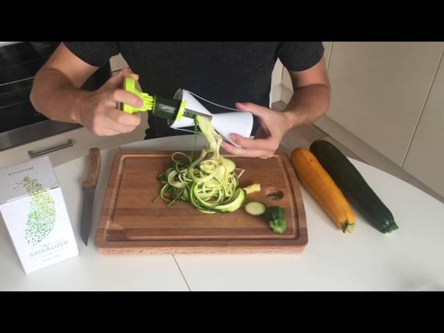 How To Use enviHóme Spiralizer/Zoodle Maker - Quick Spiralized Zucchini Egg Recipe.