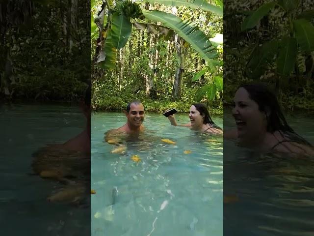 Shoulder ride in Fervedouro do Ceiça - Jalapão, Tocantins / Brazil