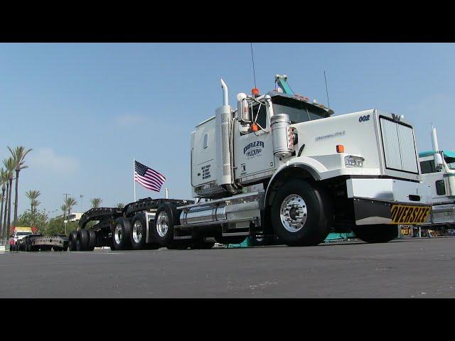 Piazza Trucking Western Star W4900SB "Rockstar" And 9-Axle Cozad Trailer "8 Ball" At TFK 2023