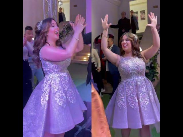 لما العروسه تكون مغنيه وفرفوشه يبقي لازم تشوفوا الفيديو (هبه فريد)