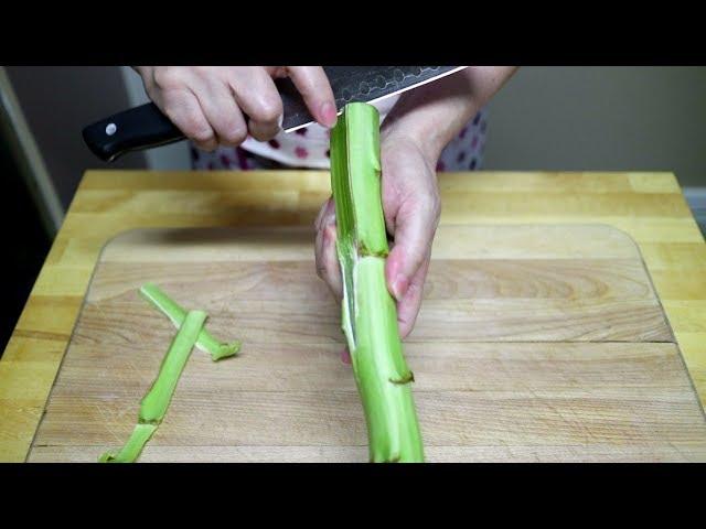 凉拌香莴笋！！How to prepare Celtuce! (Chinese Lettuce)