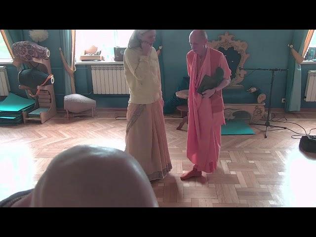 Е.М. Ачьюта Гаурахари прабху - Шримад Бхагаватам 4.27.18 Прямой эфир через restream.su