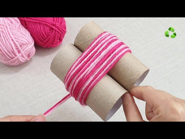 Very Cute!! Christmas decoration idea with toilet paper rolls and yarnRecycle crafts - Tips & hacks