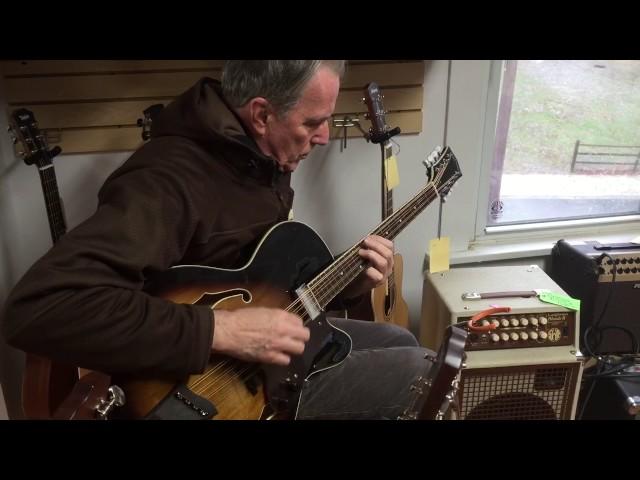 Gold Tone Mandocello