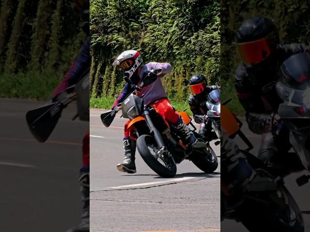 Supermoto or Sportsbike??? #supermoto #sportsbike #shortsfeed #suzuki #ktm #ktm