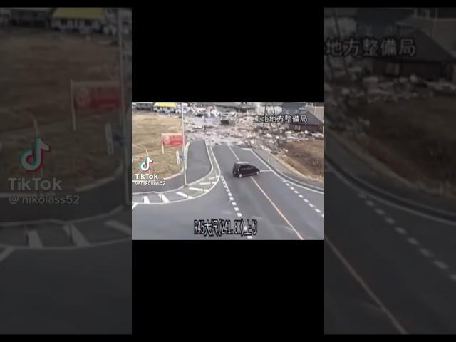 Japan Tsunami - RARE FOOTAGE