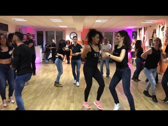 Mittwochskurs Präsentation - Steffi von Cuban Salsa Power