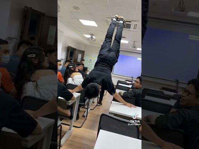 CLASSMATES REACT TO CALISTHENICS  #shorts