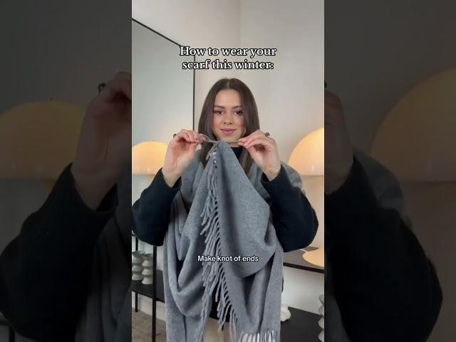 How to wear your scarf this winter - Bo Brown #shorts #outfitideas #outfitinspo #falloutfits