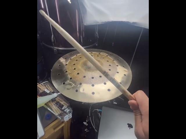 legend 17“ holy crash