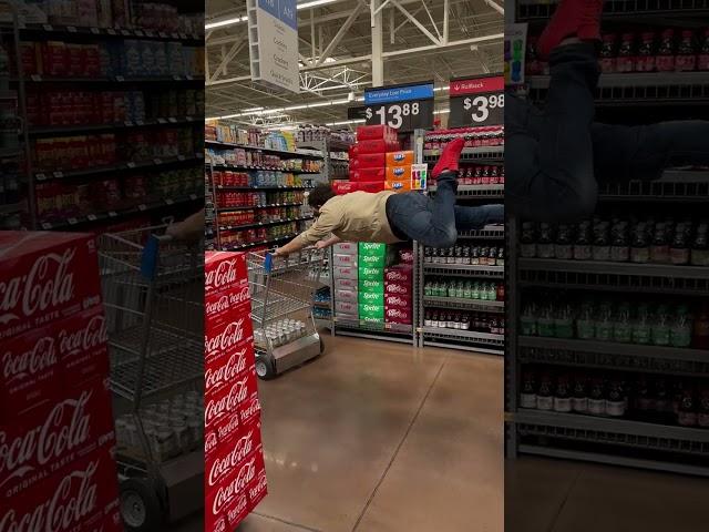 Supermarket Superman Wows Shoppers as He Floats Through the Aisles