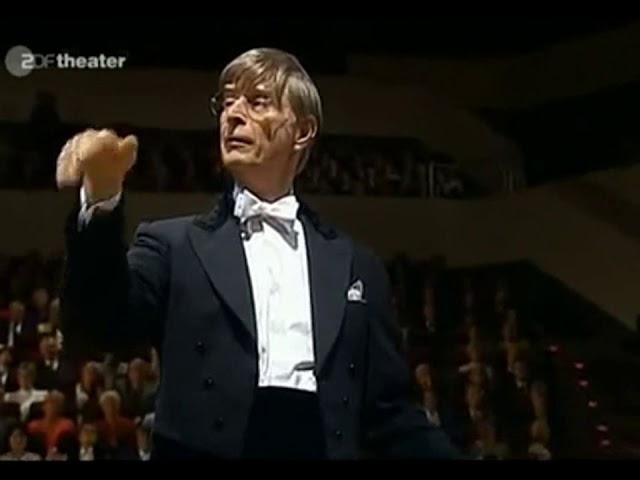 Haydn Symphony No 67 F major H Blomstedt