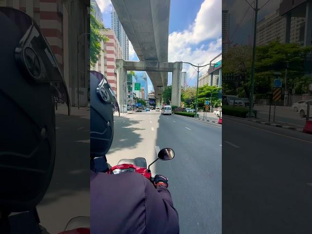 The fastest and cheapest way to travel in Bangkok. Motobike taxi.