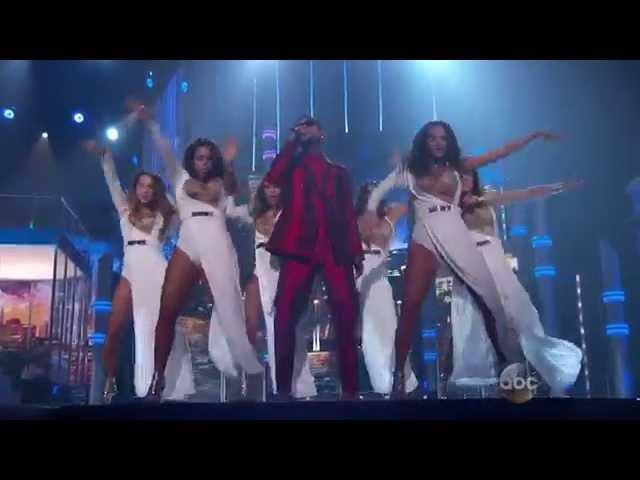 Pitbull feat. Chris Brown - Fun (Billboard Music Awards 2015) HD