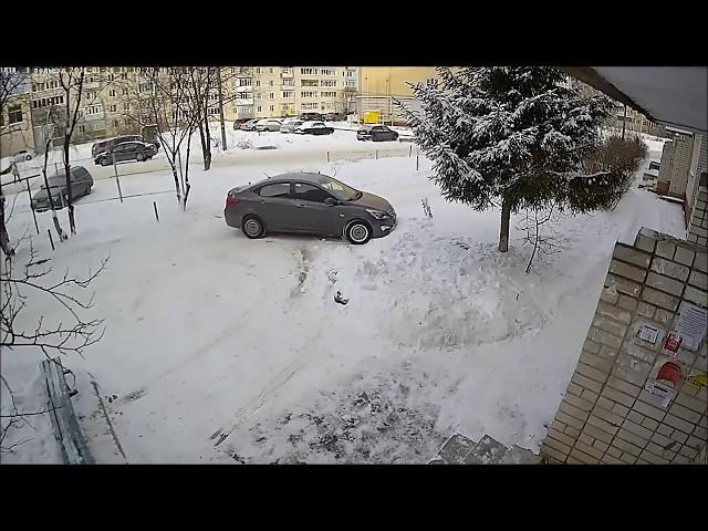 Дедушка в неадеквате...Кручу, верчу уехать-приехать хочу )))