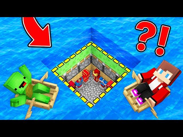 Mikey and JJ Found Underwater Superhero Base in Minecraft (Maizen)