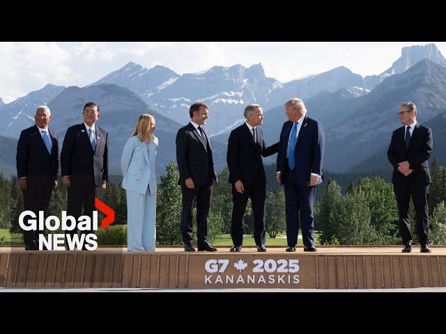 G7 summit: World leaders pose for "family photo" in Alberta