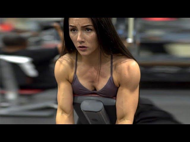 Female Fitness Models -  WORKOUT for Boulder Shoulders!