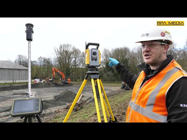 Bobcat T870. The UK's first Trimble Earthworks machine control grader