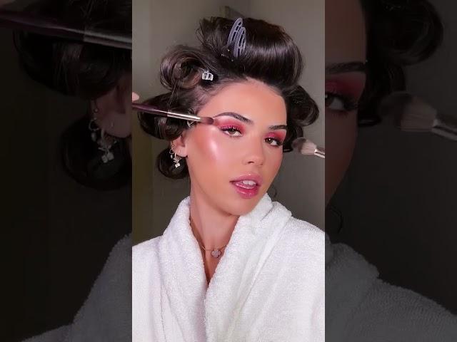 Leah Halton SLAYING glam!