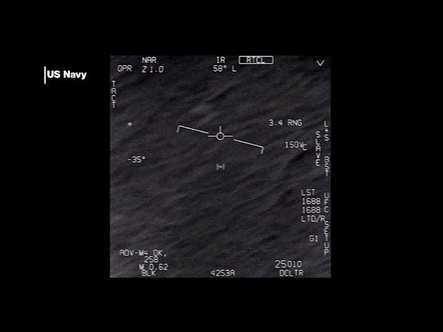 Pentagon declassifies leaked 'UFO' videos (VIDEO 3/3)