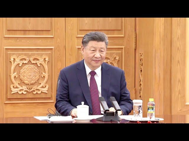 Chinese President Xi Jinping holds talks with Italian president