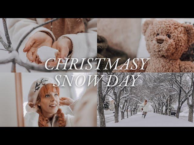 Warm & Christmasy Snow Day ️ baking mince pies, new christmas books & getting a build-a-bear