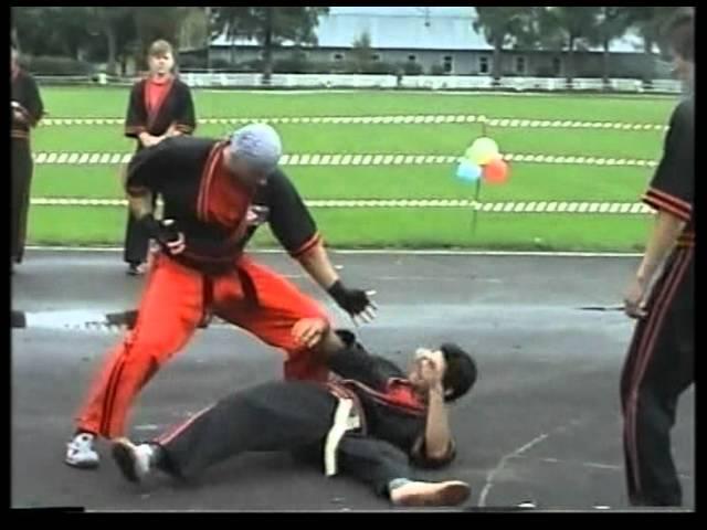 SILAT, SAVATE, SIKARAN - PANANTUKAN, KALI - ARNIS: Alexander Plaksin - JKD in Russia, Moscow