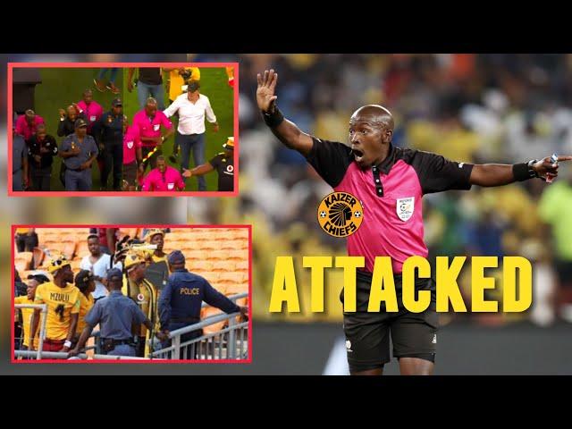 Breaking NewsKaizer Chiefs Fans Attacked The Referees After 2-1 Loss To Mamelodi Sundowns. 