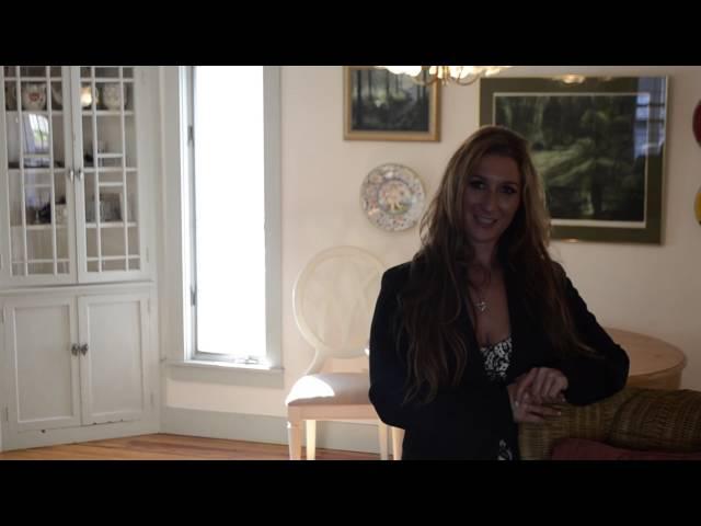 Connecticut Coastal Living with Michelle Wininger