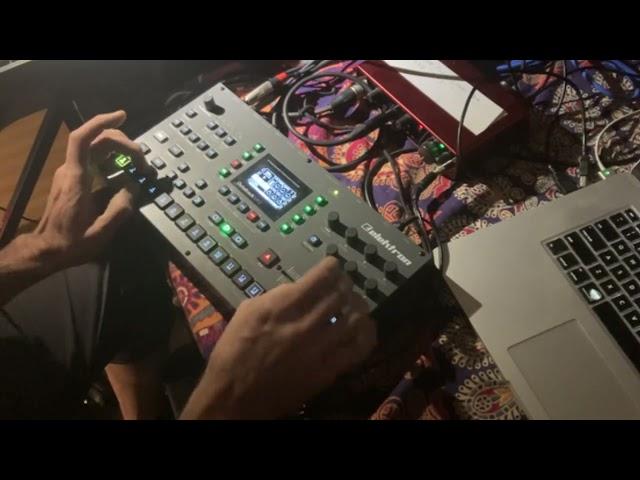 DeepLaugh - HousePants - Live Octatrack