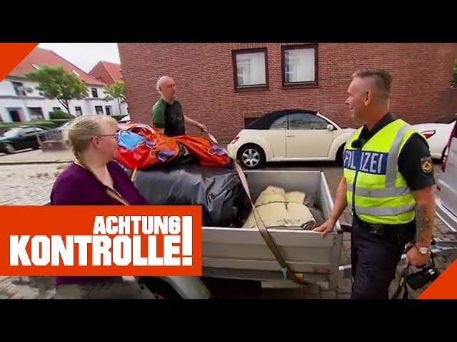 Fällt die Hüpfburg vom Anhänger? Mangelnde Sicherung! | 1/2 | Kabel Eins | Achtung Kontrolle