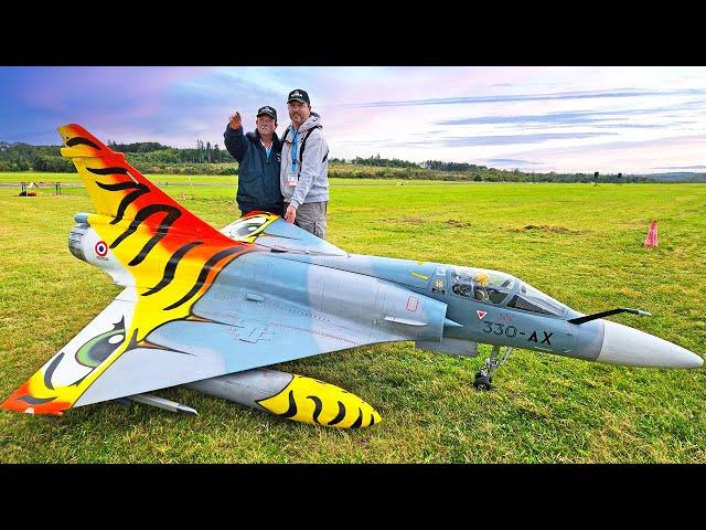 GIANT!! MIRAGE 2000 SCALE 1:4 RC TURBINE JET FLIGHT DEMONSTRATION