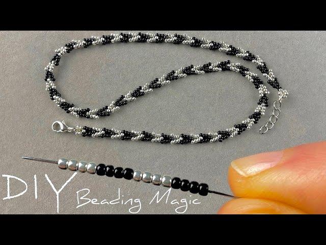 Easy Seed Bead Necklace: Beaded Jewelry Tutorials | Beading for Beginners