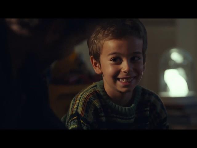 Emotionally Beautiful Holiday Ad to Make You Smile "The Christmas Secret" by NOS