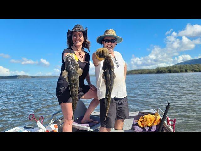 Monster Worms & Flatties Caught In North Haven