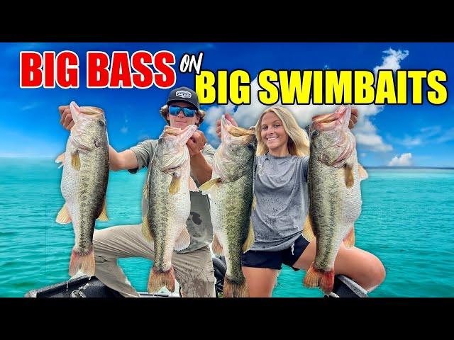 BIG BASS on BIG SWIMBAITS - 30lbs on the Skeeter!