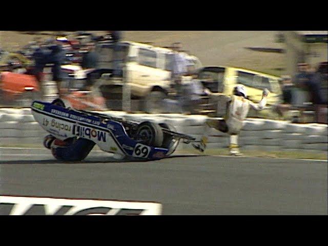 22 minutes of CRAZY old skool motorsport crashes