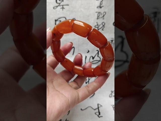 天然波羅的海馬蹄形老蜜蠟手串.有意可聯繫https://carousell.app.link/JEB9bGhjHMbWhatsApp56612490 shuidifang8801