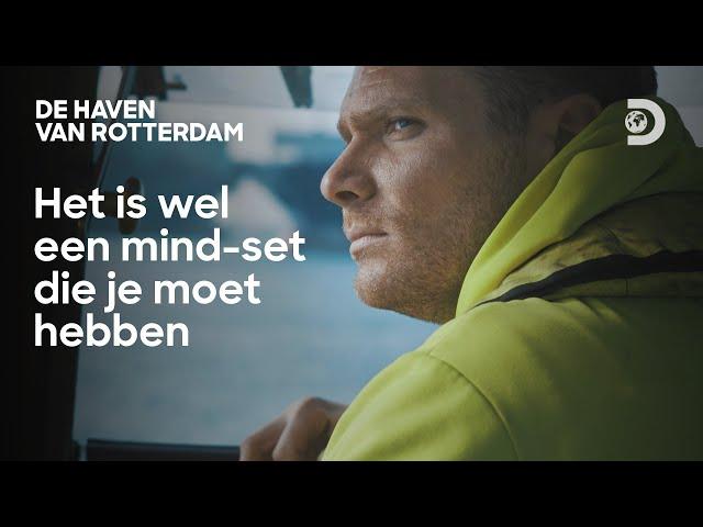 Inspecties in de Rotterdamse Haven met gevaar voor eigen leven