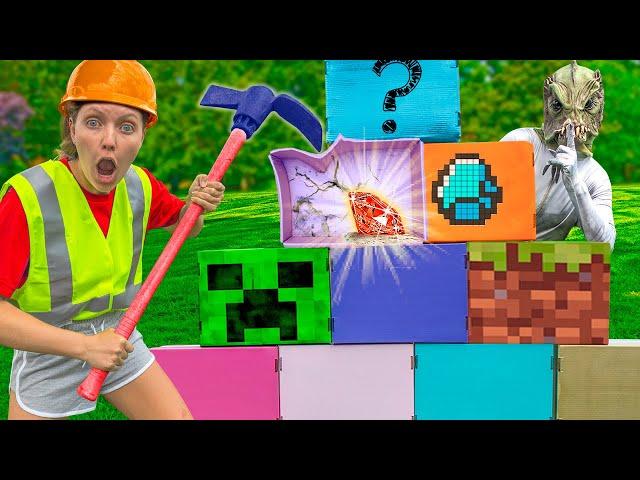 POND MONSTER Chooses 100 Minecraft MYSTERY BOX (First to Mine the DIAMOND, Keeps It)