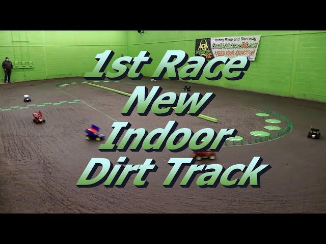 1st Race on New Indoor Dirt Track at Small Addictions RC (Full A Main Heats)