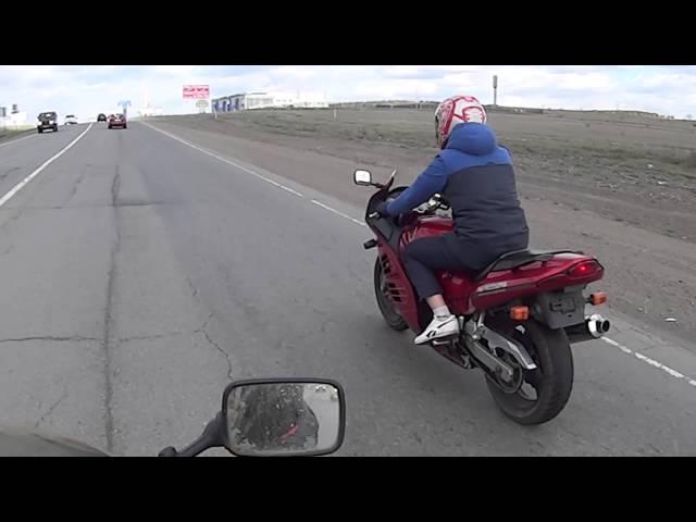 Мото прогулка в выходной день, Suzuki RF400RV