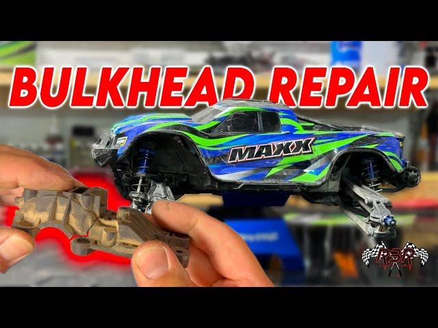 Traxxas MAXX |  Front Bulkhead Replacement