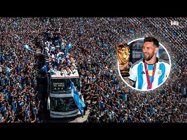 UNBELIEVABLE! Lionel MESSI & Argentina Celebrating with +5 MILLION Fans 