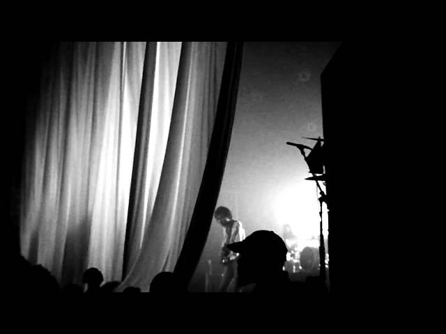 Phoenix - North / Love Like a Sunset I&II - live in Philadelphia 6 of 12