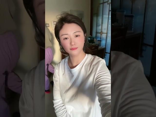 听到喜欢的音乐 只想安安静静的拍个抖音
